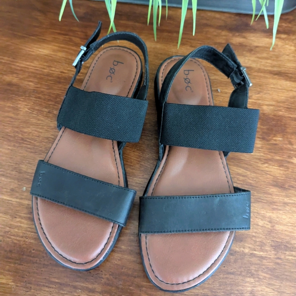 BOC Born Calla Strappy Stretchy Slingback Sandals Sz 9M Black
